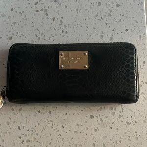 Michael Kors black wallet